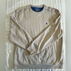IZOD mens sweatshirt